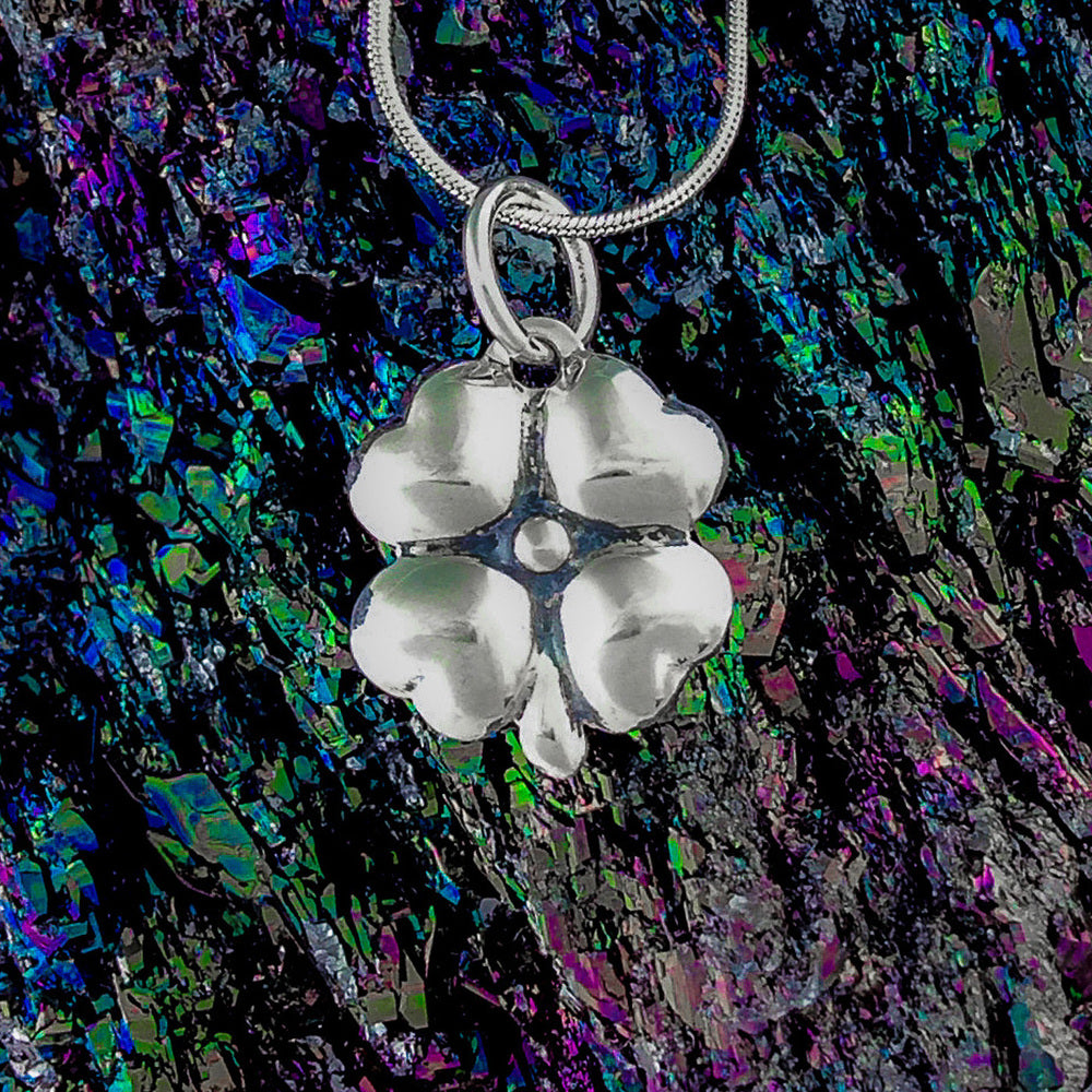 Silver Pendant - Flower of Pure Love