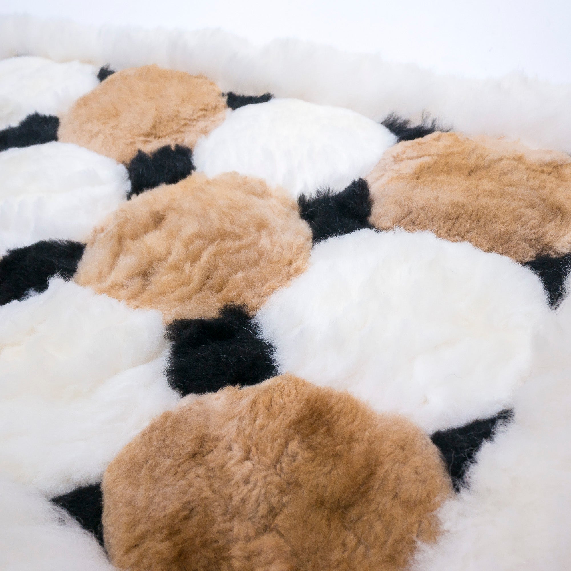 100cm x 70cm Beautiful Brown & White Alpaca Fur Rug, 'Comfort'